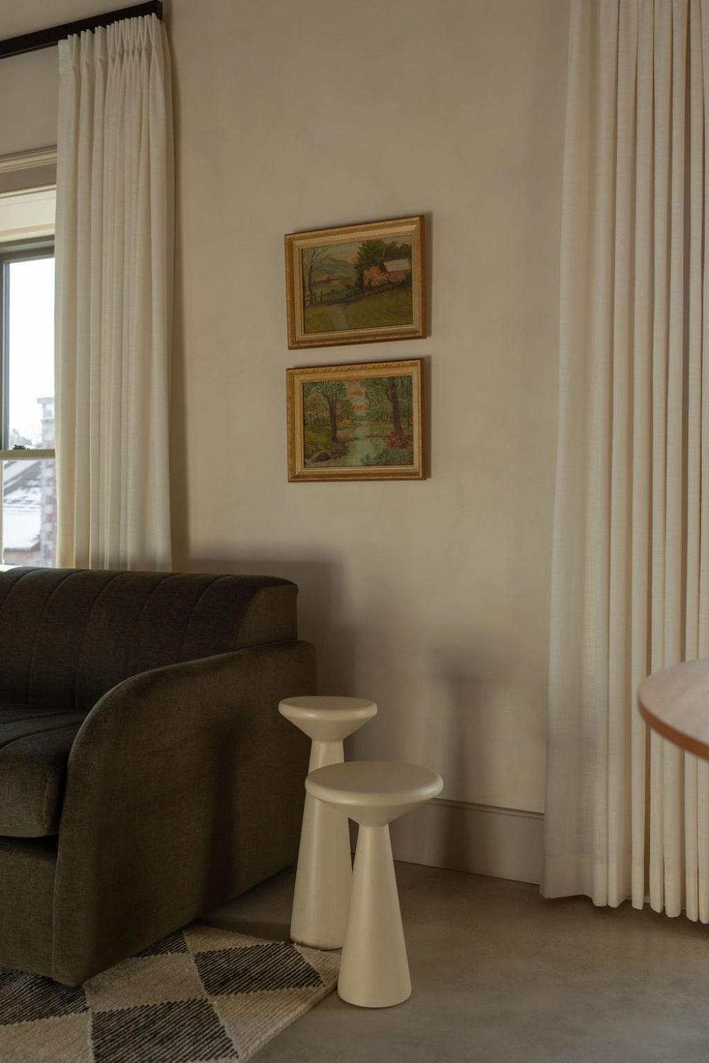 Kat Florence Hotels Elora Room photo